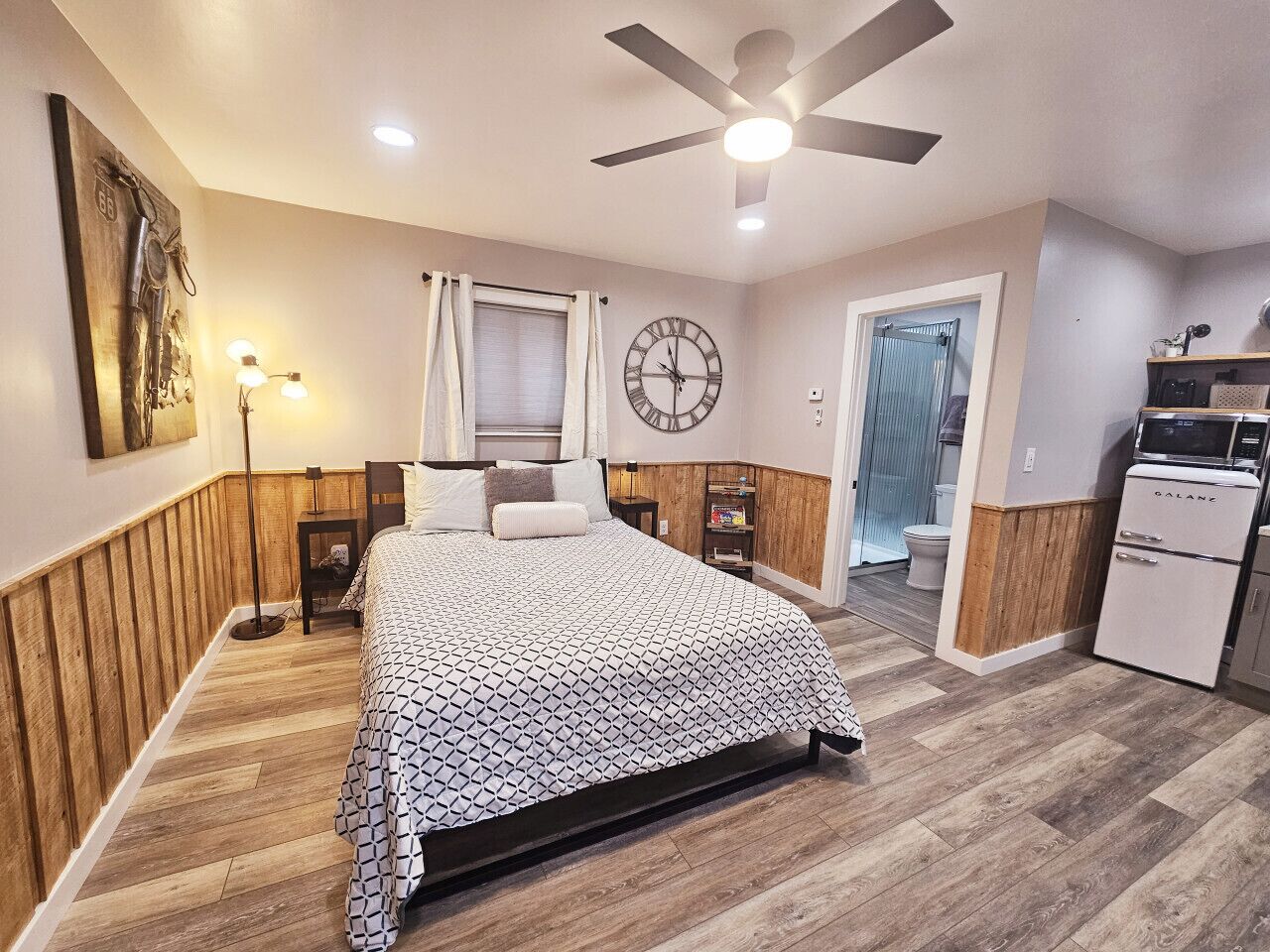 1 bedroom, desk, iron/ironing board, free WiFi