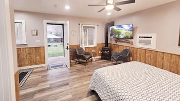 1 habitación, escritorio, tabla de planchar con plancha y wifi gratis