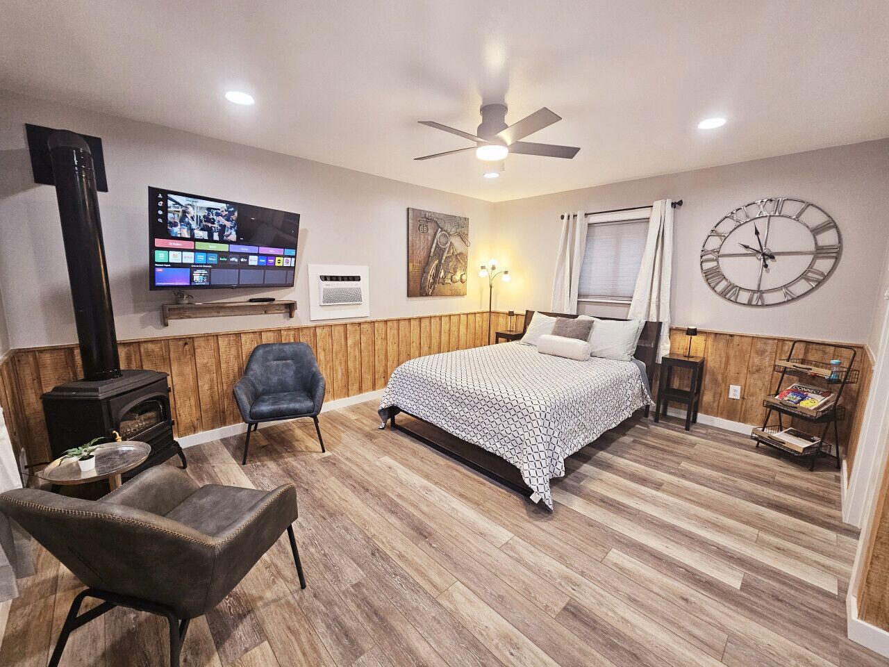 1 bedroom, desk, iron/ironing board, free WiFi