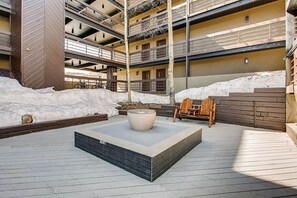 Terrace/patio - Crested Butte Mountain Resort Properties by Vail (Crested Butte)