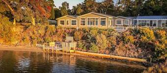 The Boat House Retreat Squeaking Point