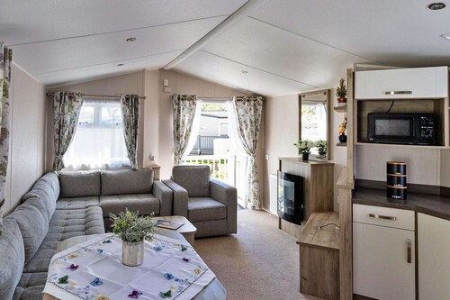 Mobile Home Isle of Wight near Thorness Bay