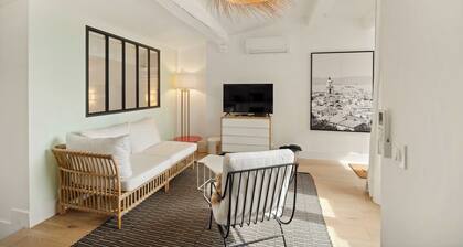 Magnificent apartment - AC- 2BR- Saint-Tropez