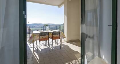 Apartamento 'Boliches32' con terraza privada y Wi-Fi