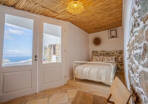 2 chambres, fer et planche à repasser, lit parapluie, Wi-Fi