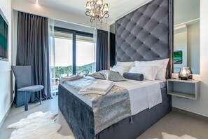 4 chambres, fer et planche à repasser, accès Internet, draps fournis
