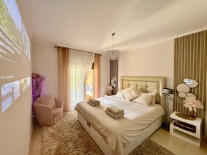 2 chambres, fer et planche à repasser, Wi-Fi gratuit, draps fournis