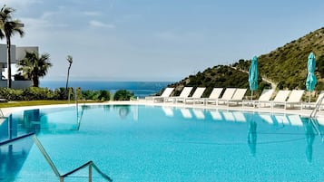 Indoor pool, a heated pool