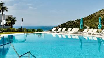 Indoor pool, a heated pool