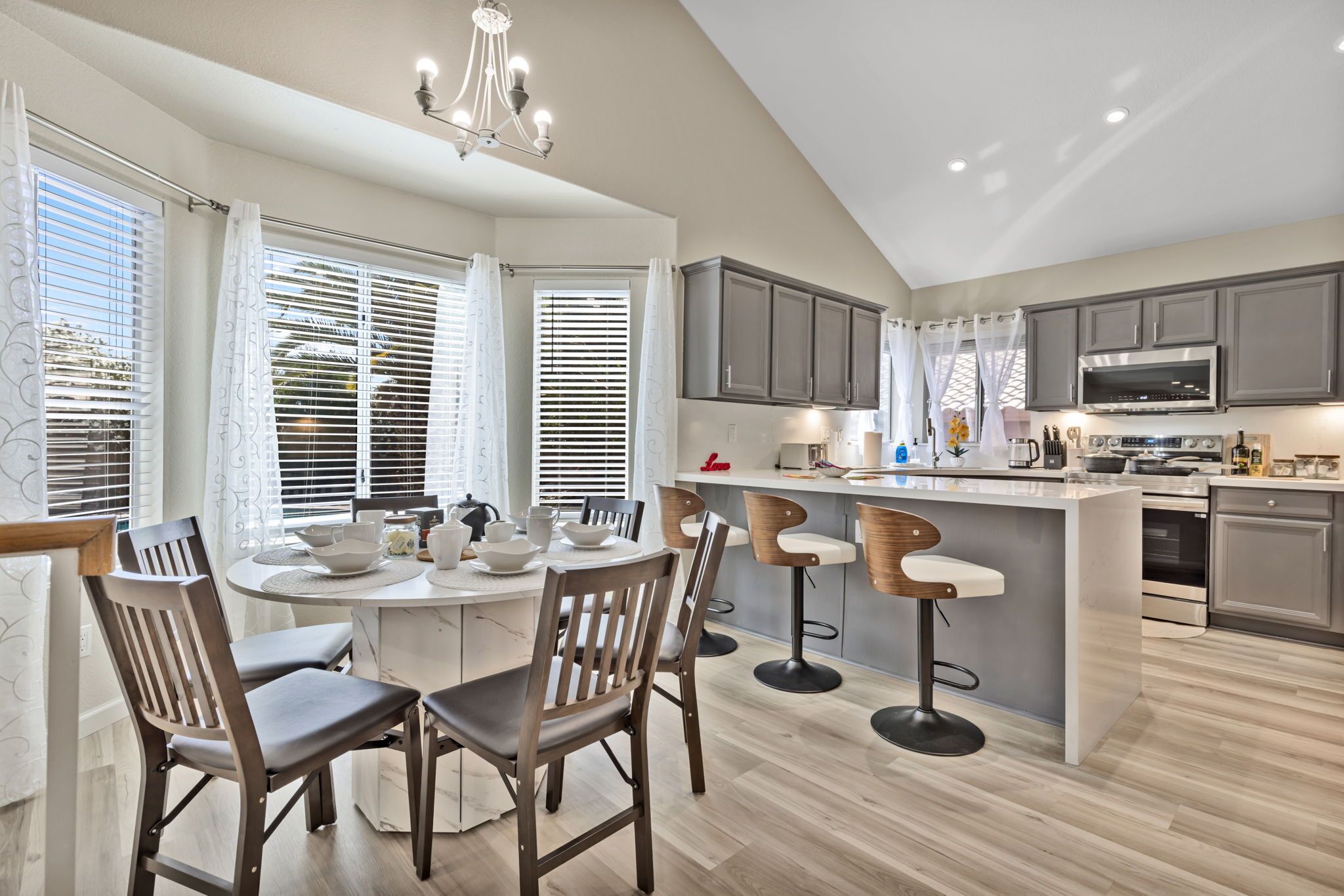 تناول الطعام