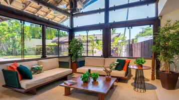 Apartment | Living area