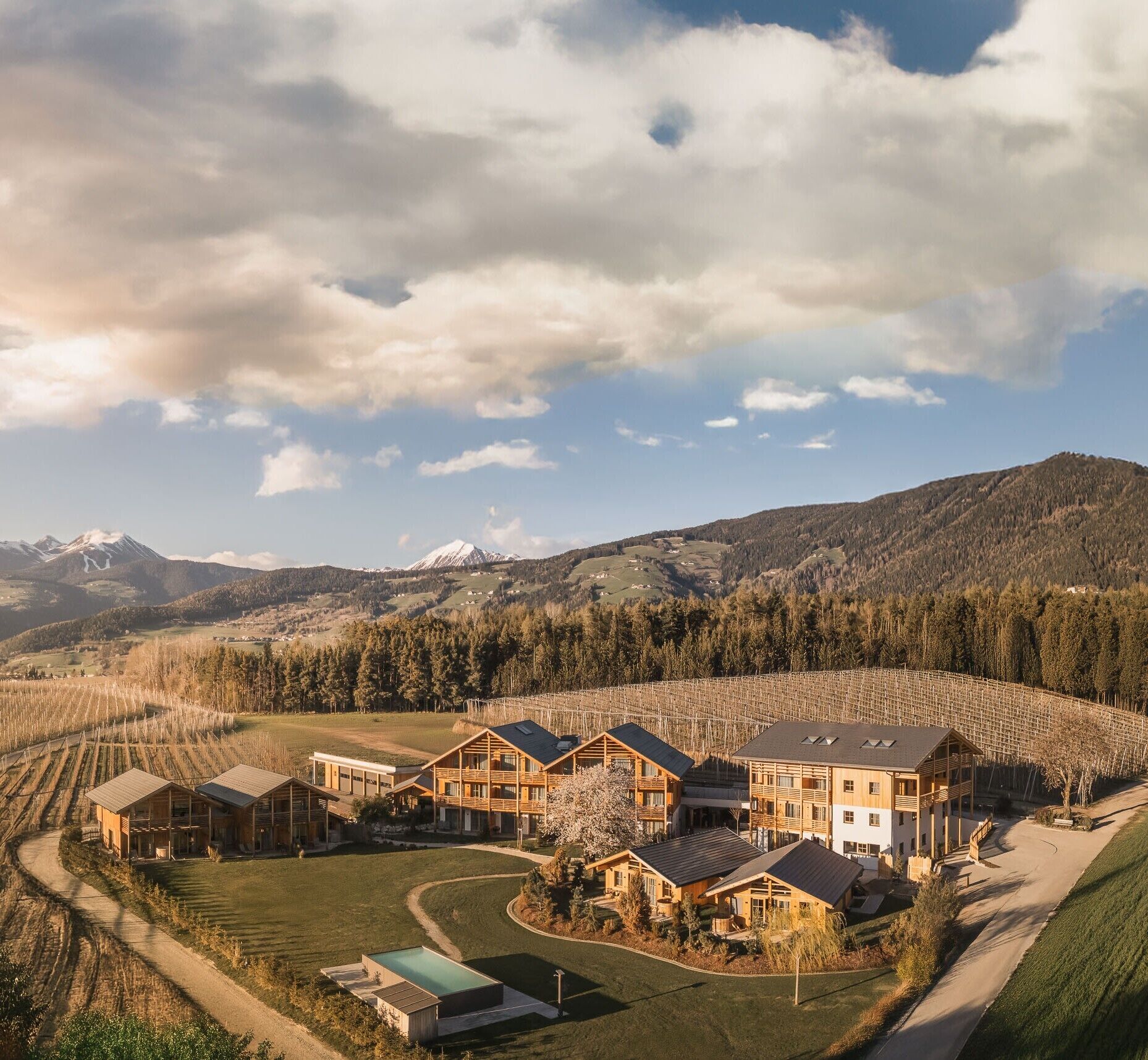 บริเวณภายนอก