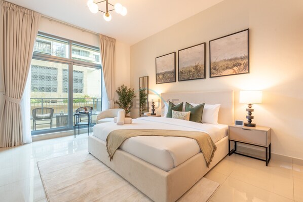 Coffres-forts dans les chambres, fer et planche à repasser