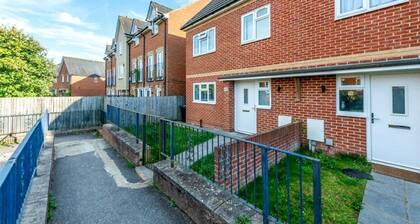 Luxury 5BR House, Chartham,Canterbury With Hot Tub