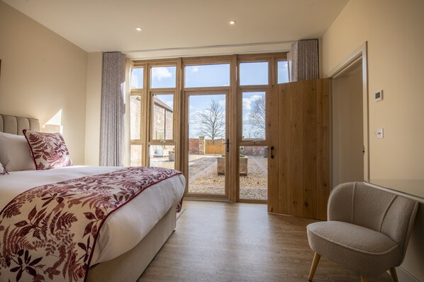 1 chambre, fer et planche à repasser, accès Internet, draps fournis