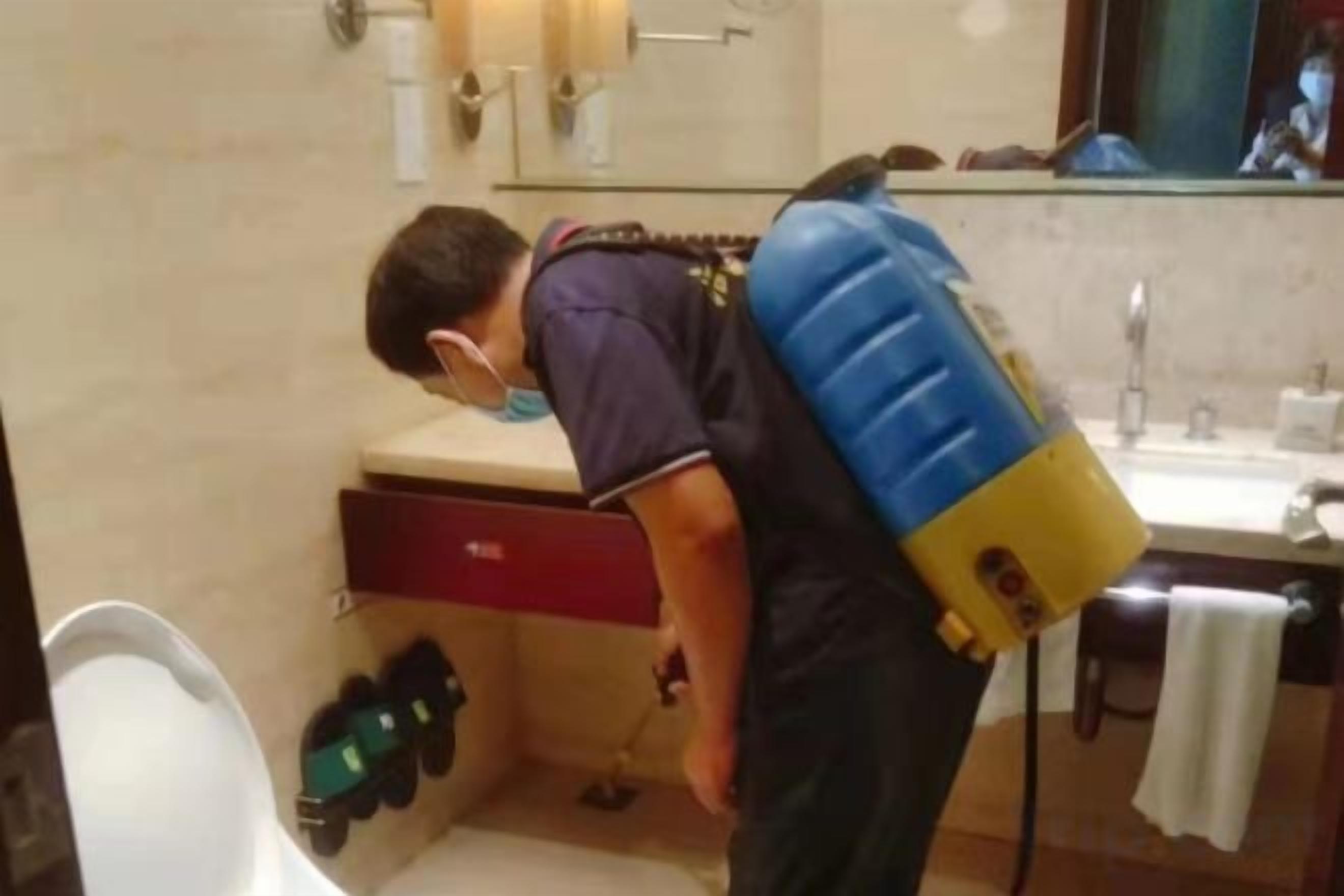 浴室