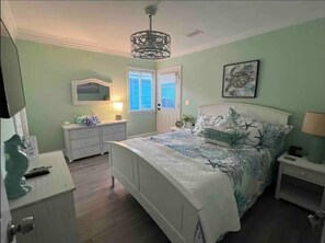 6 makuuhuonetta, silitysrauta/-lauta, ilmainen Wi-Fi