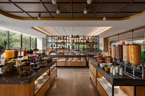 Breakfast area - Ramada By Wyndham Ranchi Bariatu Road (Ranchi)