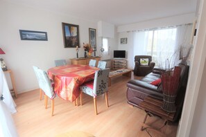 Interior - Bénodet, Apartment close to the beaches, with nice view on the river Odet (BENODET)