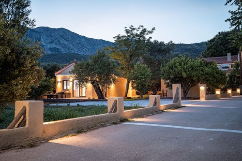 Seaside Villa Angel - Samos Cozy Getaway