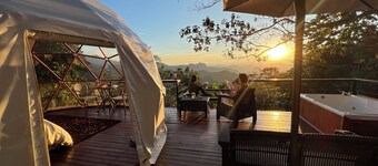 Lose yourself in the mountains at Glamping Resurrection - Magical sunsets