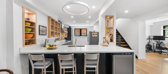 Luxury Trinity Bellwoods 4 bedroom House