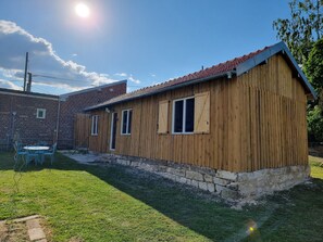 Exterior - La Germaine - wooden shack in the countryside (Ribécourt-Dreslincourt)