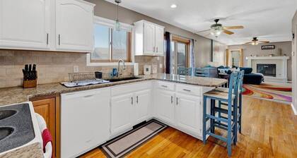 Raven Ridge: Spacious 5-bedroom, 4 bathroom in Bellevue. Next to Offutt AFB