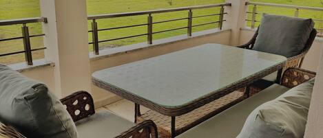 Deluxe Apartment, Mountain View | Terrace/patio