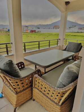 Căn hộ Deluxe, quang cảnh núi | Hiên