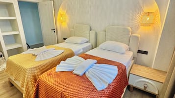Apartamento luxo, vista para a montanha | 3 quartos, ferros/tábuas de passar roupa, Wi-Fi de cortesia