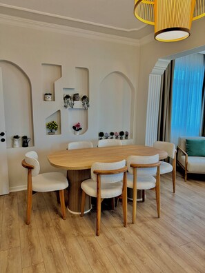 Deluxe Apartment, Mountain View | Living area - Apart Açelya (Fethiye)