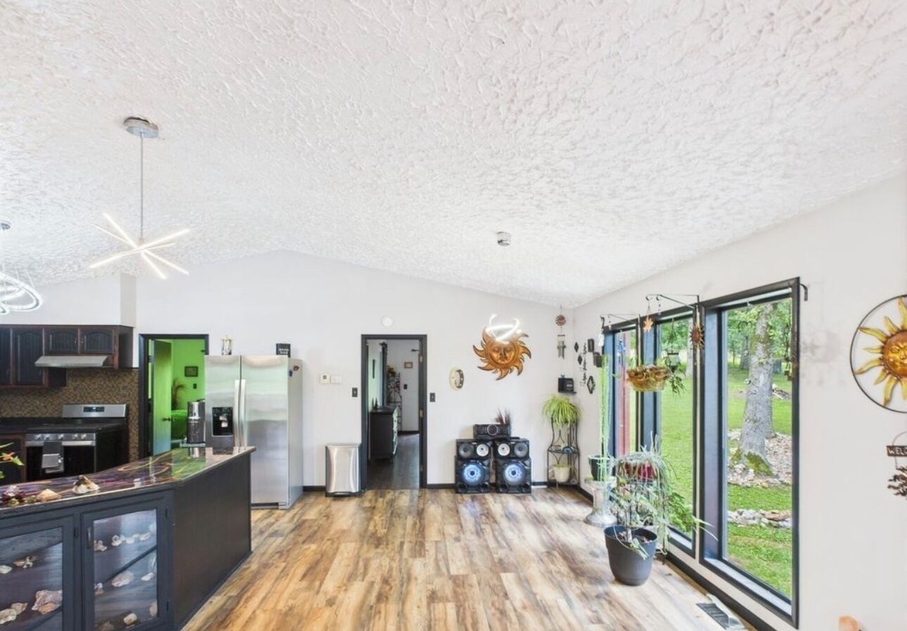 Oven, stovetop, dishwasher