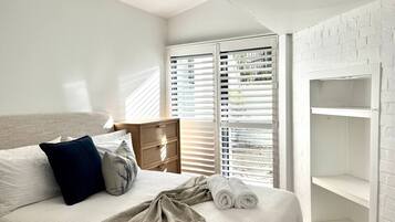 2 sovrum, strykjärn/strykbräda, gratis wi-fi och sängkläder