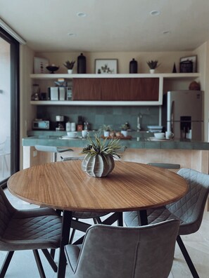 Fridge, microwave, coffee/tea maker, toaster