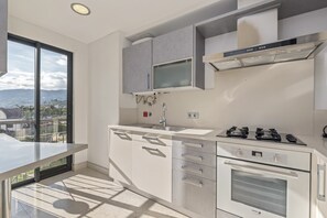 Fridge, microwave, oven, dishwasher