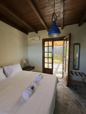 3 habitaciones, tabla de planchar con plancha y wifi