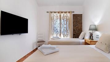 2 Schlafzimmer, Bügeleisen/Bügelbrett, kostenloses WLAN, Bettwäsche