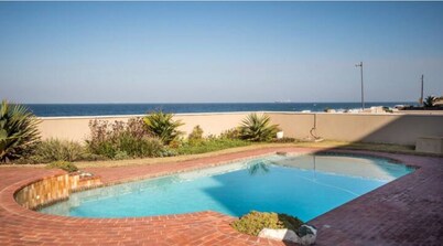 Casa Branca on the Beach & Pool  Just Renovated!