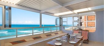 Petfriendly, Umdloti Beachfront Escape Inverter