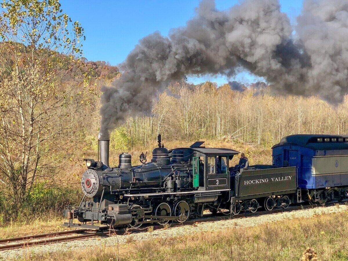 Check out the Hocking Valley Scenic Railway located in the heart of Nelsonville for a 2-hour train ride from Nelsonville to Logan! 10 - 15 mins to town. 