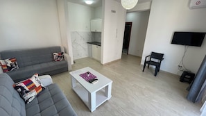 Room - Elma Hotel (Bar)