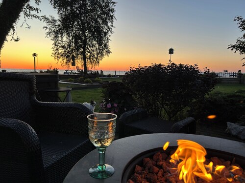 Hidden Gem-Charming 2-bedroom house with WiFi and AC in welcoming Saint Joachim