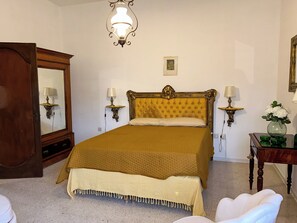 3 habitaciones, tabla de planchar con plancha y wifi gratis