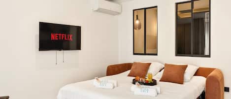 2 sovrum, internet och sängkläder