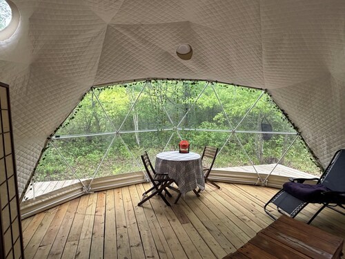 Adorable, private GeoDesic Dome in Siren