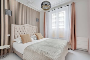 1 bedroom, desk, iron/ironing board, free WiFi - Cosy, fully-equipped apt - 4P - Montmartre (Paris)