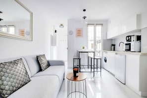 Smart TV, offices