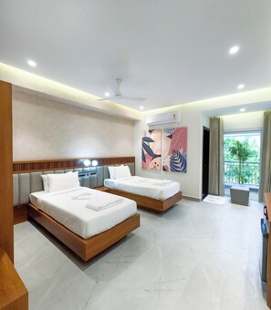 Chambre Deluxe Double ou avec lits jumeaux, balcon, vue ville