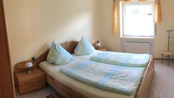 2 bedrooms, free WiFi, bed sheets